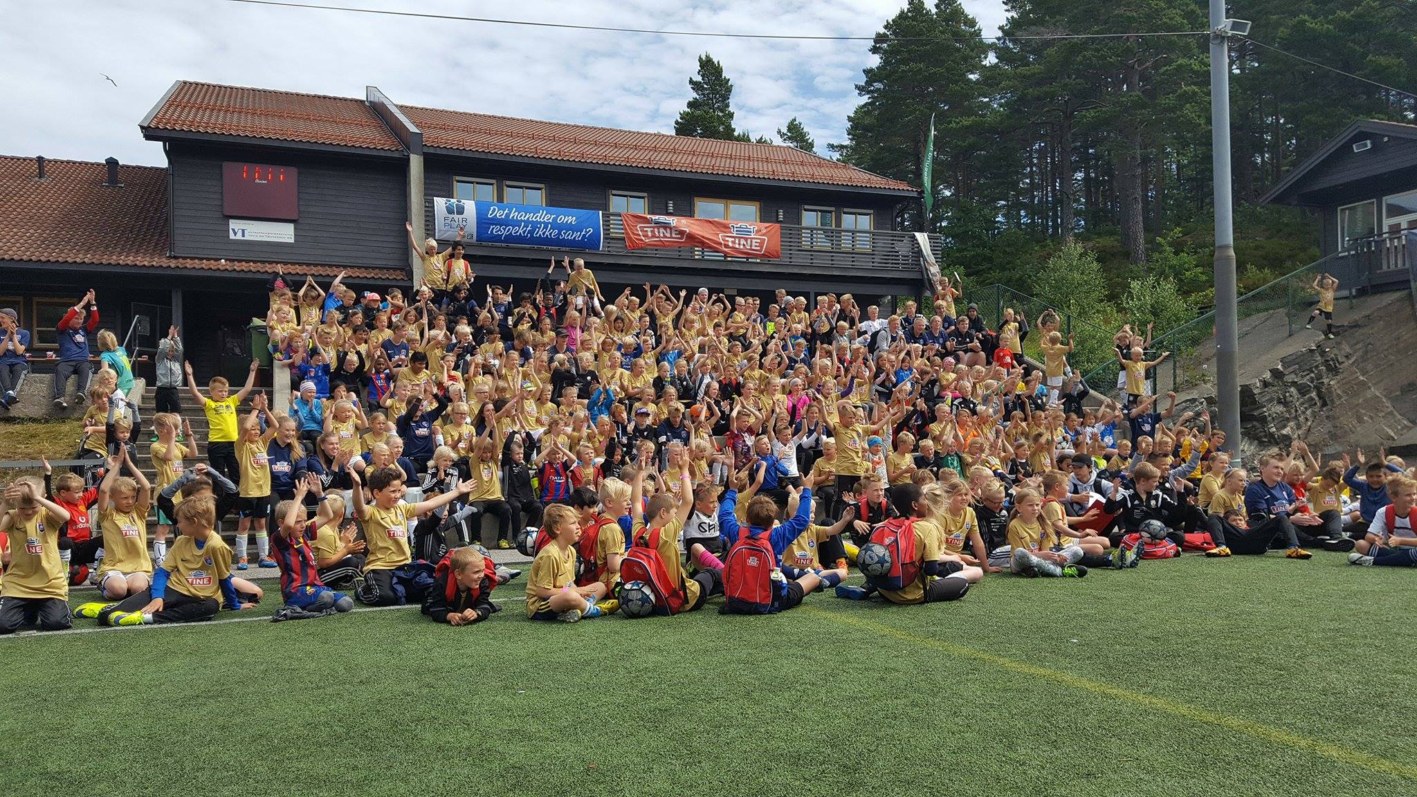 tine%20fotballskole%202017%20-%208.jpg